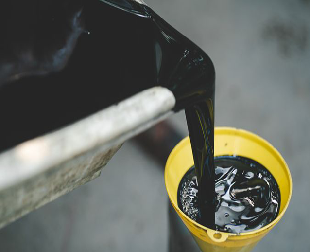 Recycled Lubricating Oil